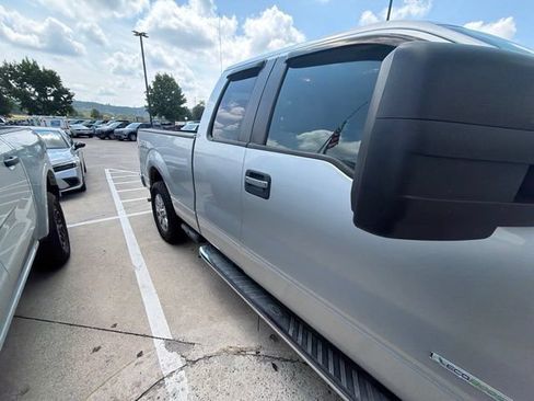 Used 2011 Ford F150 XLT w/ XLT Chrome Pkg AWD/4WD image 13