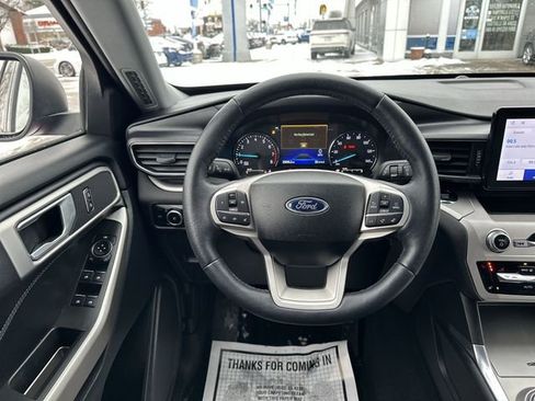 Used 2023 Ford Explorer XLT w/ Equipment Group 202A image 13