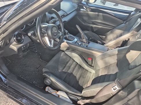 Certified 2024 MAZDA MX-5 Miata RF Club w/ Weather Package RWD image 2