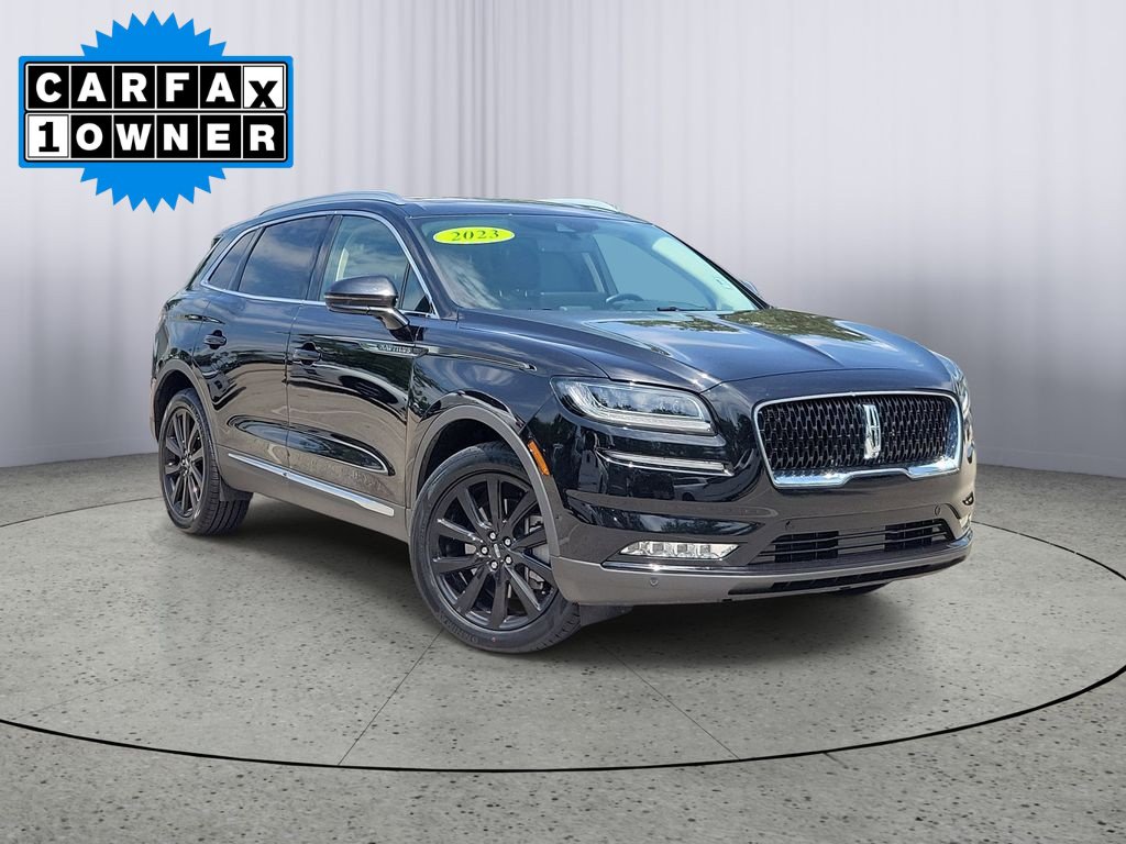 Used 2023 Lincoln Nautilus Reserve w/ Equipment Group 202A AWD/4WD image 1