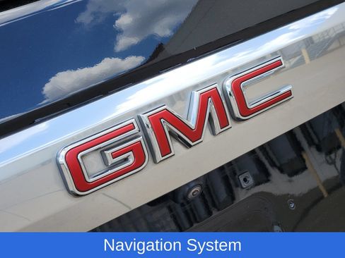 Used 2021 GMC Yukon XL Denali RWD image 8
