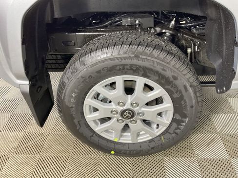New 2026 Toyota Tacoma SR5 image 9