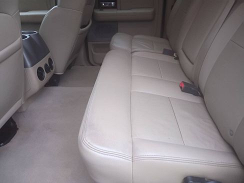 Used 2005 Ford F150 Lariat AWD/4WD image 13