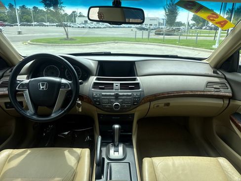 Used 2009 Honda Accord EX-L image 16
