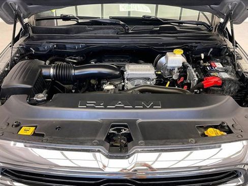 Used 2020 RAM 1500 Big Horn AWD/4WD image 9