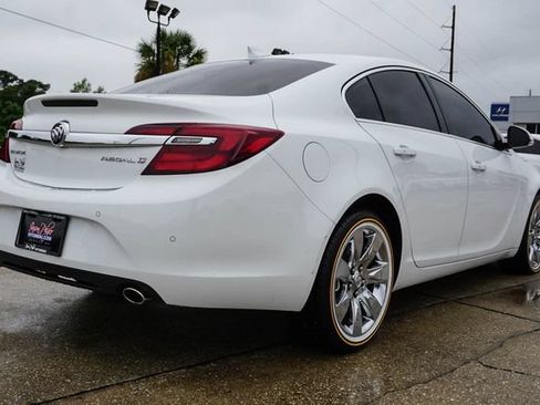 Used 2016 Buick Regal Premium w/ Driver Confidence Package #2 FWD image 4