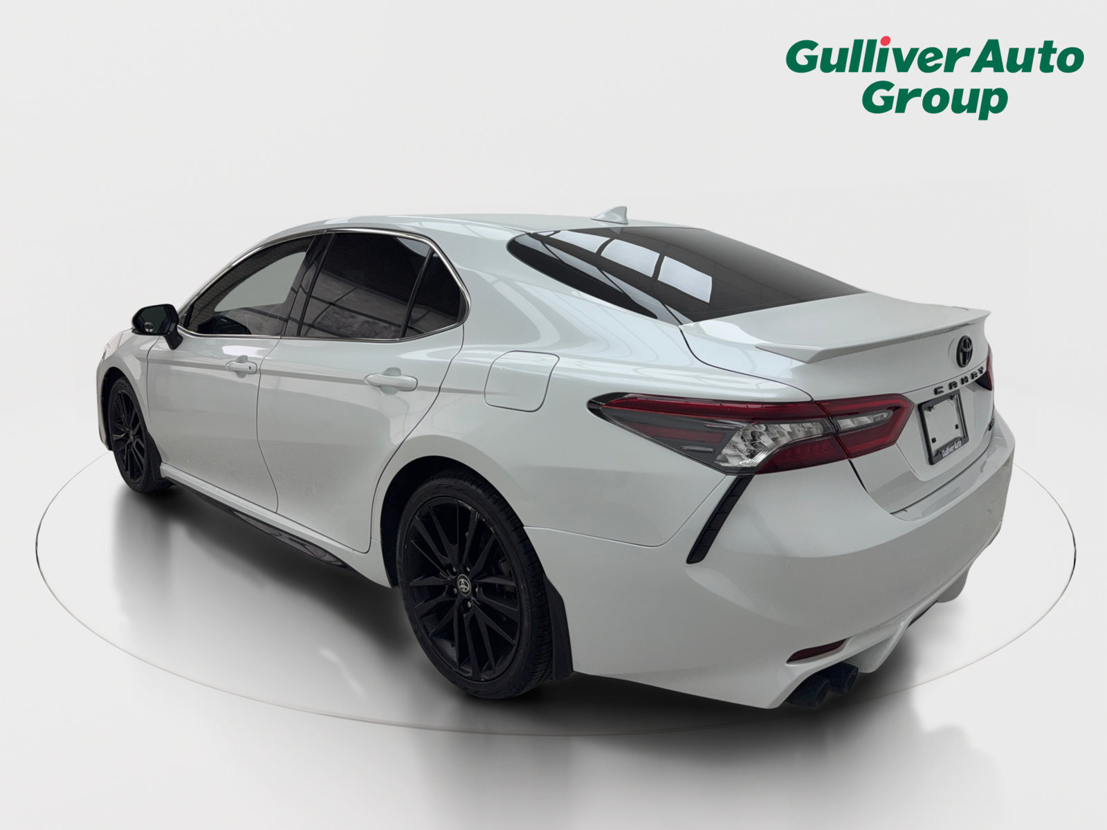 Used 2021 Toyota Camry XSE FWD image 4