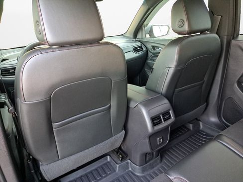 Used 2024 Chevrolet Equinox RS FWD image 13