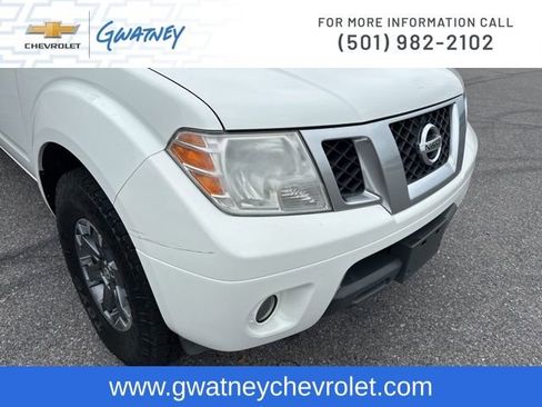 Used 2014 Nissan Frontier Desert Runner RWD image 13