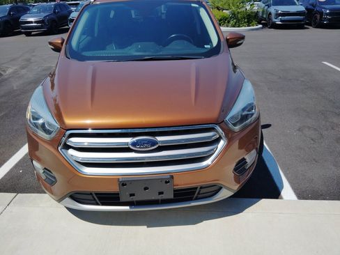 Used 2017 Ford Escape Titanium AWD/4WD image 8