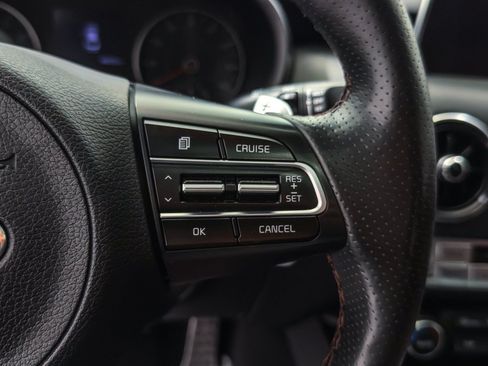Used 2020 Kia Stinger GT-Line w/ Sun & Sound Package AWD/4WD image 29