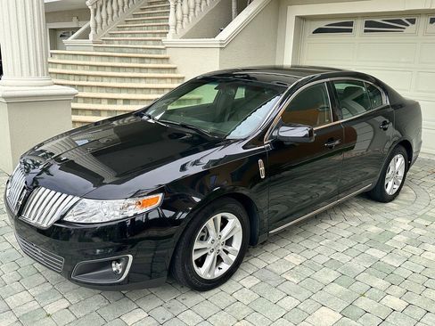 Used 2009 Lincoln MKS FWD image 28