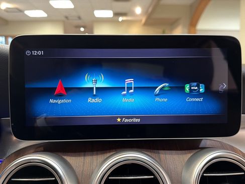 Used 2021 Mercedes-Benz C 300 4MATIC Sedan image 18