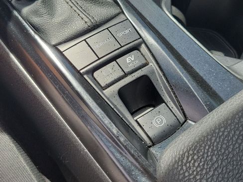 Used 2025 Toyota Camry LE FWD image 29