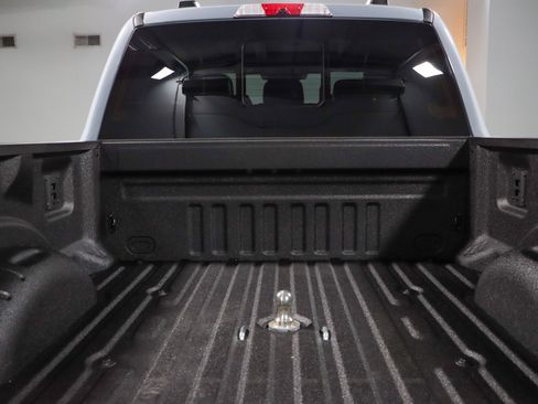 Used 2025 Ford F250 Platinum AWD/4WD image 32