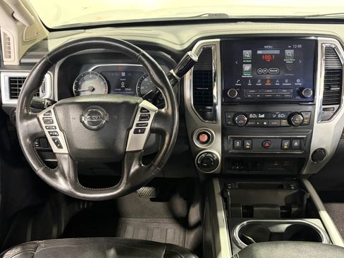 Used 2020 Nissan Titan SL w/ Moonroof Package AWD/4WD image 12