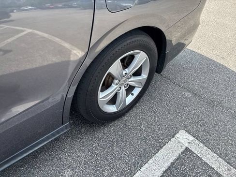 Used 2019 Honda Odyssey EX-L image 18