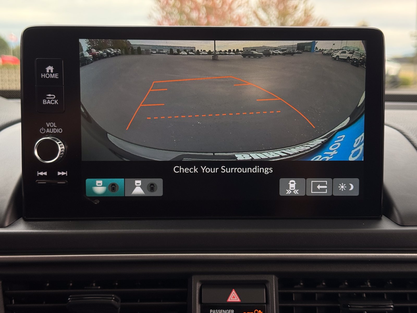 Certified 2025 Honda Pilot Black Edition image 21