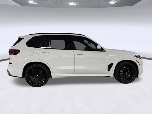 Used 2024 BMW X5 sDrive40i w/ M Sport Package RWD image 8