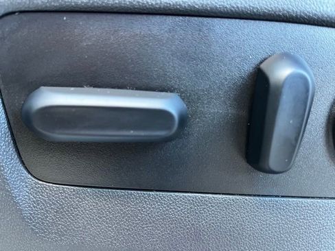 Used 2019 Chevrolet Silverado 1500 LT w/ All-Star Edition image 13