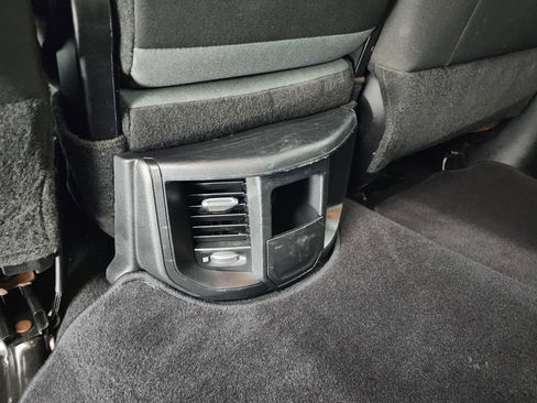 Used 2024 RAM 2500 Big Horn image 33