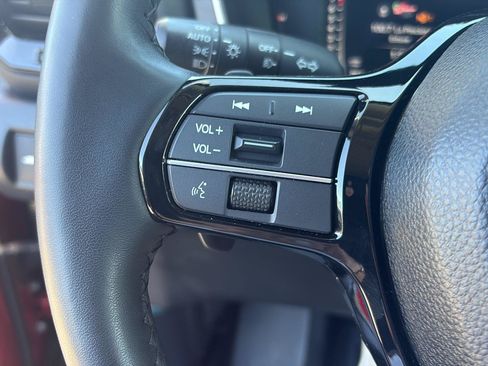 Used 2025 Honda Pilot Elite image 19