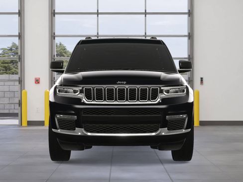 New 2025 Jeep Grand Cherokee L Limited image 9