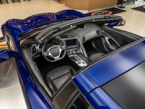 Used 2017 Chevrolet Corvette Z06 RWD image 11
