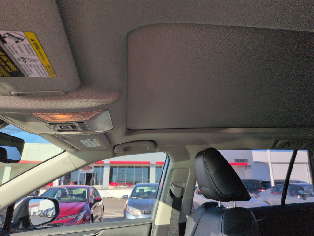 Used 2019 Toyota RAV4 Limited w/ Advanced Technology Package AWD/4WD image 21