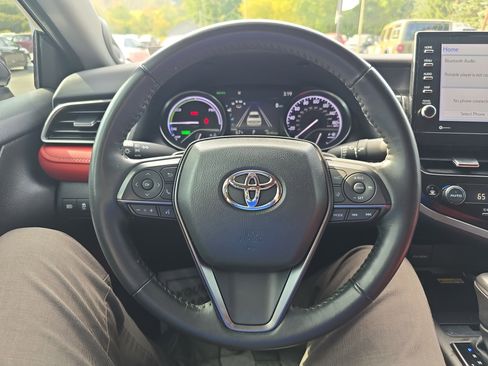 Used 2023 Toyota Camry XSE image 17