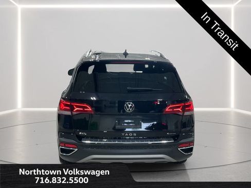 Used 2023 Volkswagen Taos SEL AWD/4WD image 4