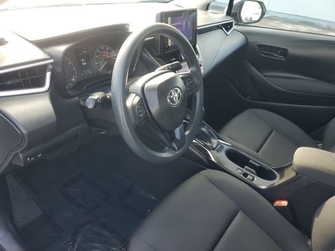Used 2025 Toyota Corolla LE image 14
