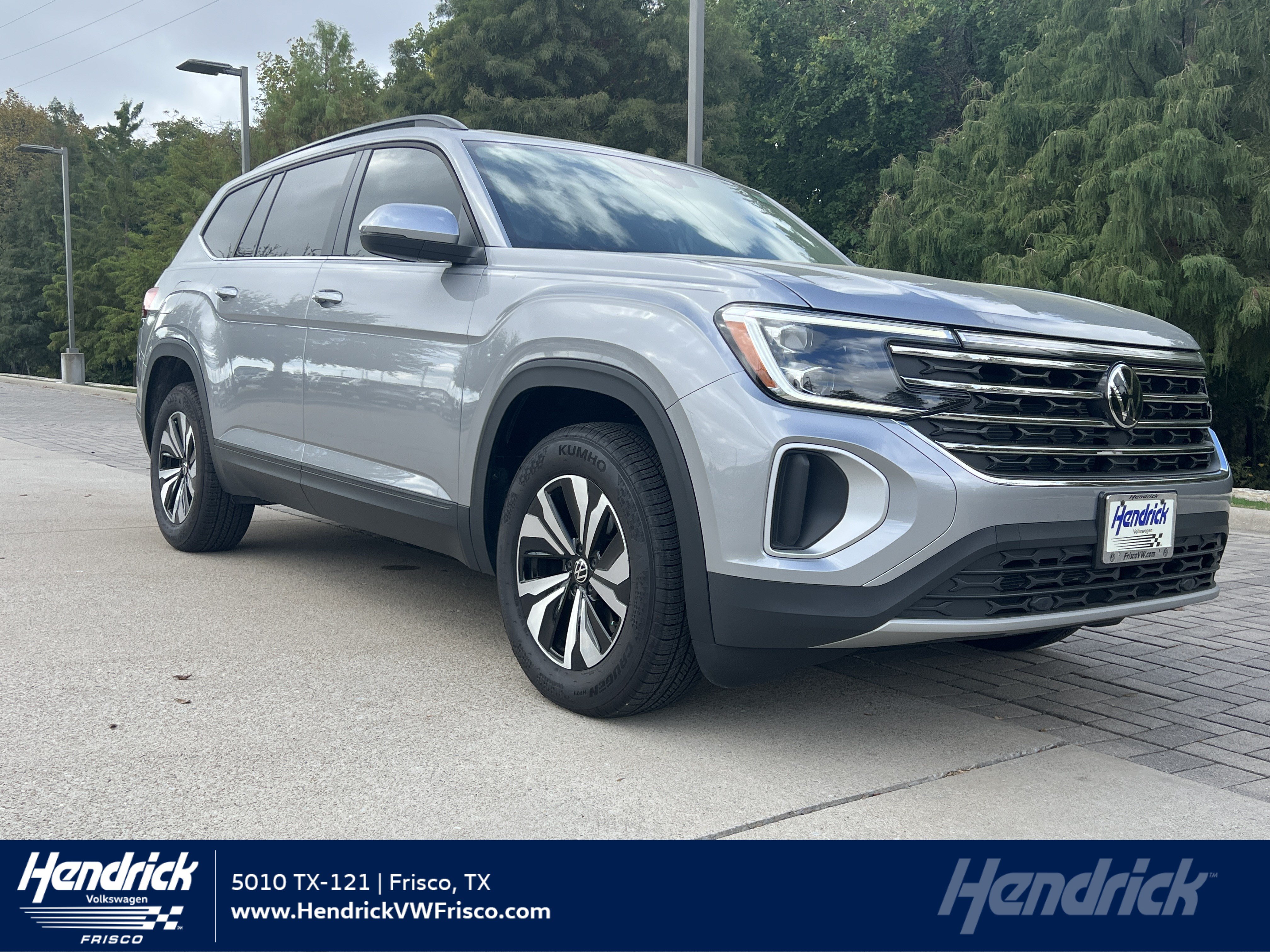Certified 2026 Volkswagen Atlas SE FWD image 1