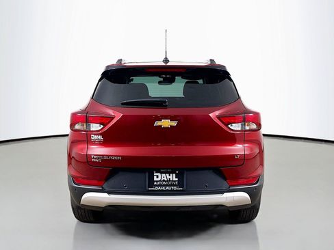 Used 2025 Chevrolet TrailBlazer LT w/ Convenience Package AWD/4WD image 12
