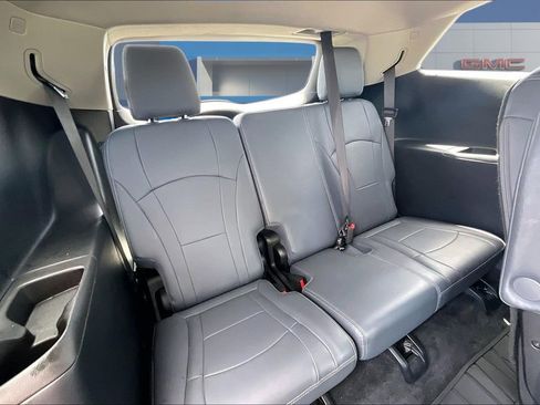 Used 2020 Buick Enclave Premium w/ Trailering Package, 5000 lbs. AWD/4WD image 26