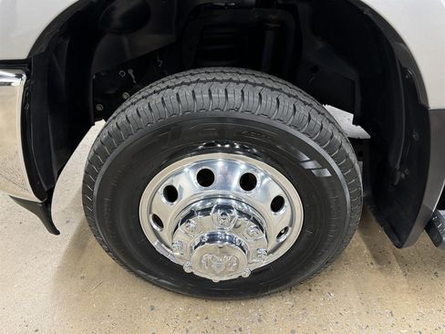 Used 2021 RAM 3500 Laramie AWD/4WD image 7
