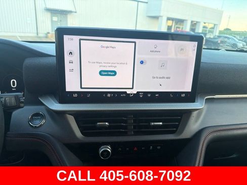 Used 2025 Ford Explorer ST-Line w/ ST-Line Street Pack AWD/4WD image 11
