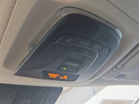 Used 2024 Toyota Corolla LE FWD image 29
