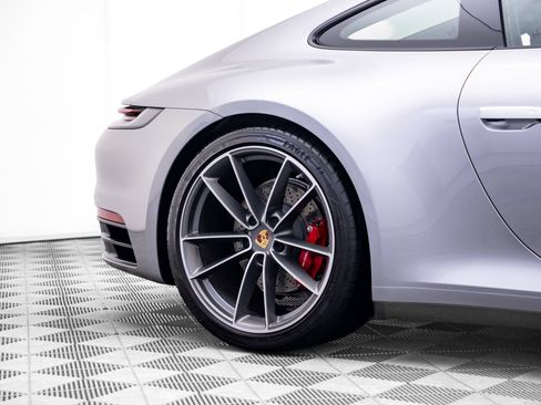 Certified 2024 Porsche 911 Carrera S RWD image 36