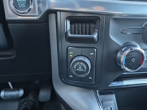 New 2025 Ford F150 Lariat w/ Equipment Group 501A Mid image 32