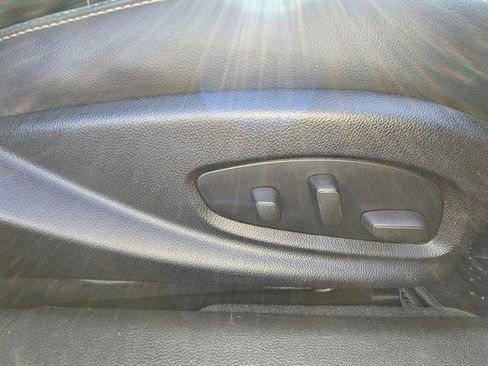 Used 2014 Chevrolet Impala LTZ image 17