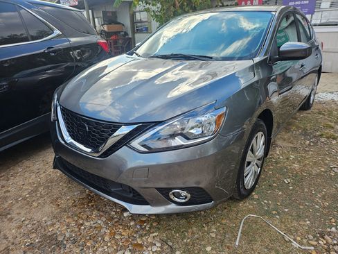Used 2019 Nissan Sentra S image 4