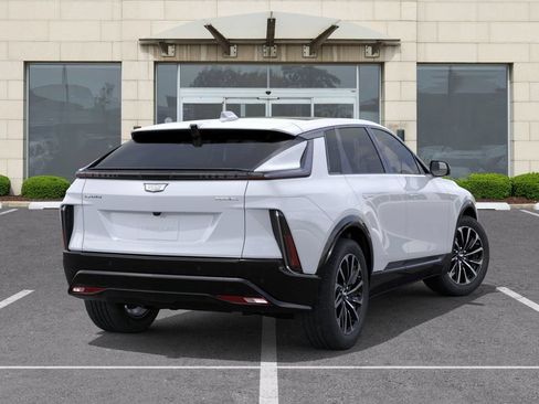 New 2026 Cadillac Lyriq Sport AWD/4WD image 5