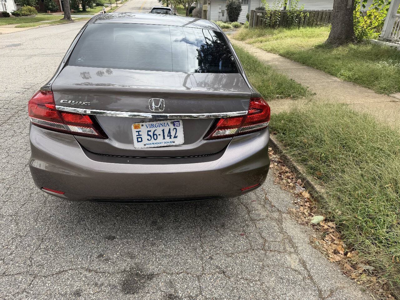 Used 2015 Honda Civic LX image 6