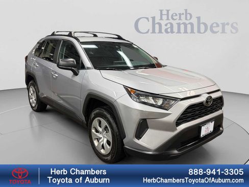 Used 2021 Toyota RAV4 LE AWD/4WD image 1