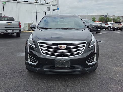 Used 2017 Cadillac XT5 Luxury w/ Driver Awareness Package image 9