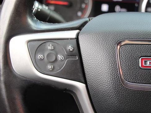 Used 2021 GMC Acadia SLT w/ Elevation Edition AWD/4WD image 30