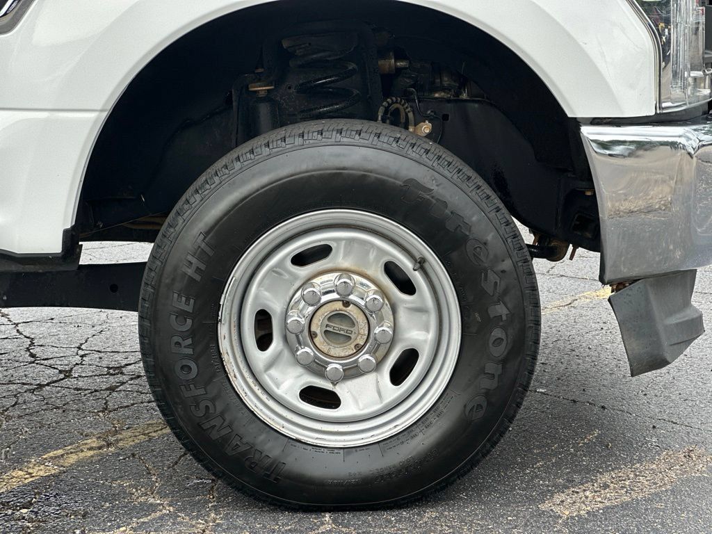Used 2018 Ford F250 XL w/ Power Equipment Group AWD/4WD image 29