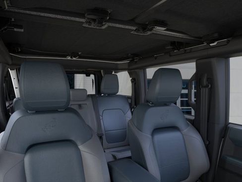 New 2024 Ford Bronco Outer Banks w/ Sasquatch Package image 12