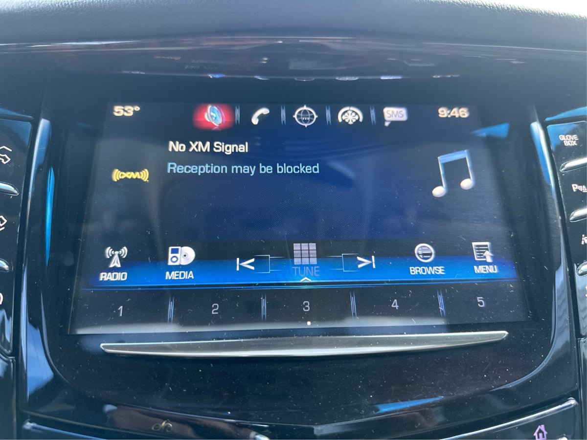 Used 2016 Cadillac Escalade Luxury AWD/4WD image 19